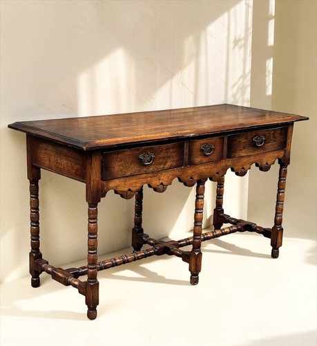 Good quality oak dresser - quality,
